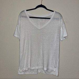 Old Navy v-neck boyfriend tshirt
